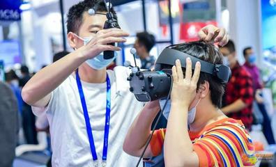 教育科技在深圳高交會 智能制造趨勢下的智慧學習新圖景